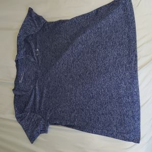 Women's large under armour tee